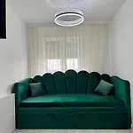 Διαμέρισμα Joy Torontalului 25 *