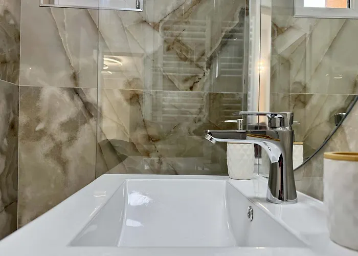 Joy Torontalului 25 Lägenhet